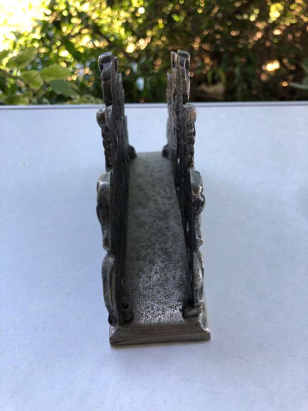 Fantastic Art Nouveau heavy silver plated metal serviette holder