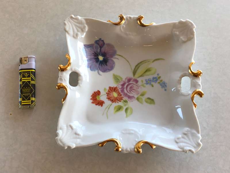 Exquisite rare hand painted Meissen non export gilded bowl hand painted by Bev Schmitke