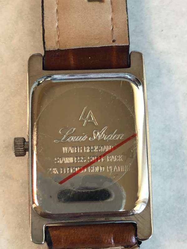 Gorgeous Louis Arden analog quartz ladies watch with leather strap - LIKE NEW