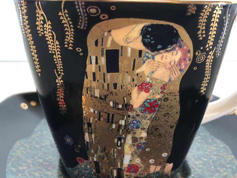 Gustav Klimt Artis Orbis - Goebel Cup and Saucer - The Kiss -  COLLECTORS ITEM !!!