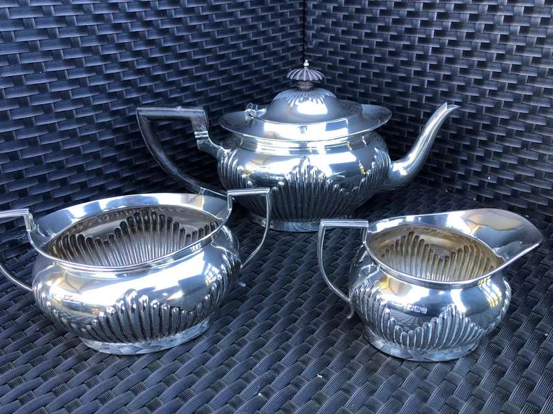 Sterling Silver Sheffield Hallmarked 3 Piece Tea Set by Mappin and Webb Dated 1893 - 1002g
