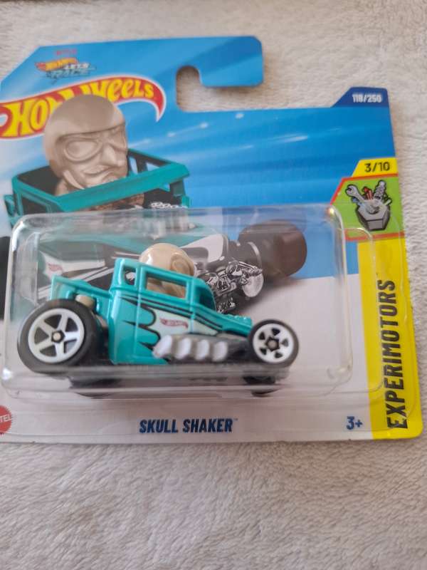 Hot wheels Skull shaker - Netflix racer