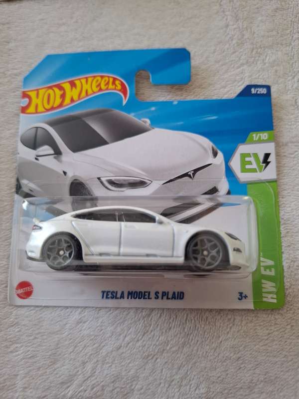 Hot wheels Tesla model S