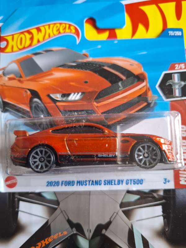 Hot wheels Ford mustang GT500