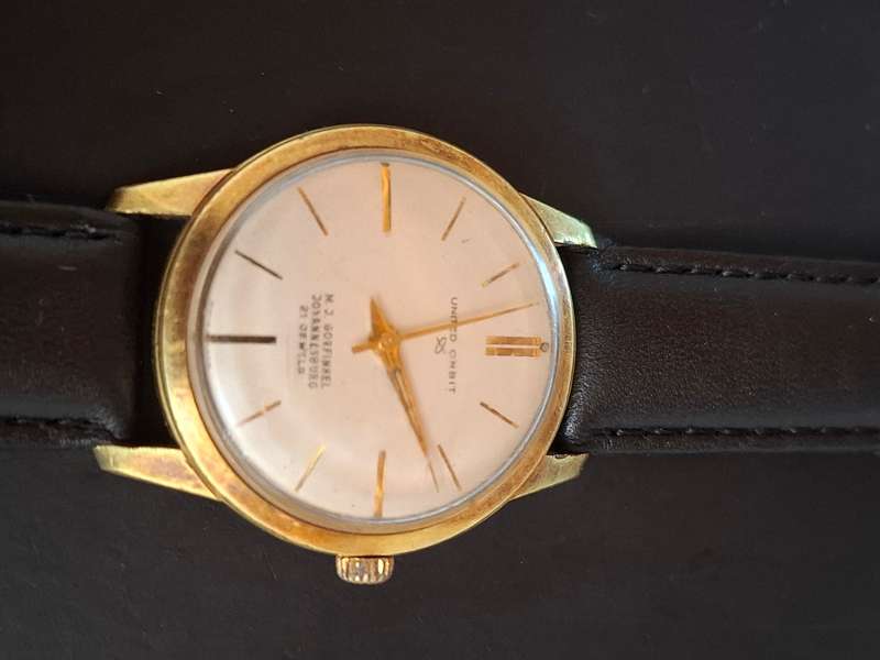 Vintage United Orbit Watch