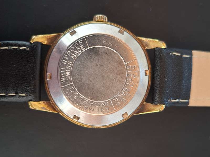 Vintage United Orbit Watch