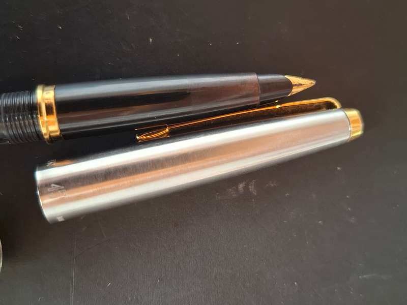 Random Pens