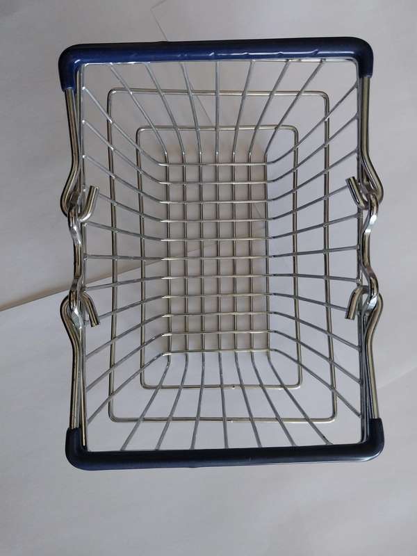 Miniature Wire Shopping Basket, Size 140mm x 110mm x 70mm, See Photo's For More Info