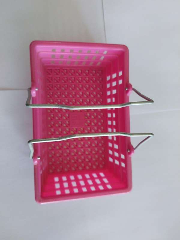 Miniature Shopping Basket, Pink, Size 110mm x 70mm x 40mm, See Photo's For More Info