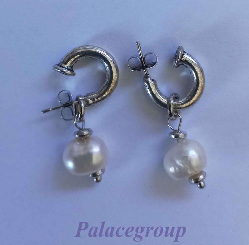 Pamper Kit with Green Freshwater Pearl Earrings, 20pc