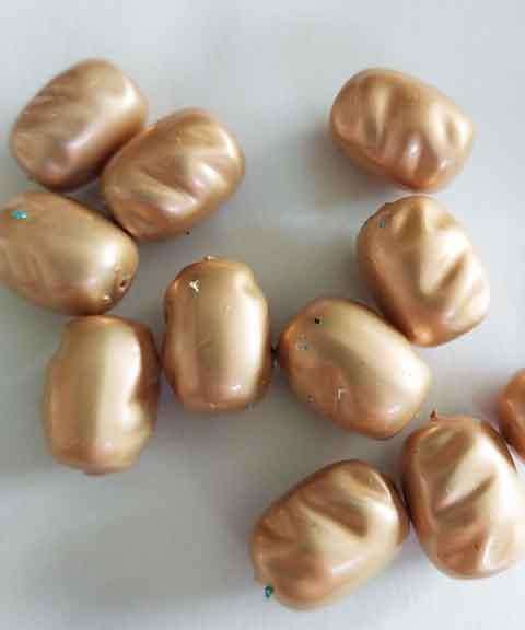 Acrylic Beads, Nuggets, Champagne Beige, 16mm x 12mm, 4pc