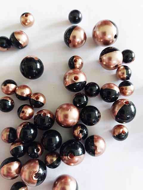 Acrylic Beads, Round Mix, Black & Gold Two Tone, Mixed Sizes, 12pc