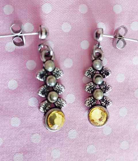 Riza Earrings, Yellow Rhinestones With White Half Pearls, Nickel Findings + Ear Studs, 26mm, 2pc
