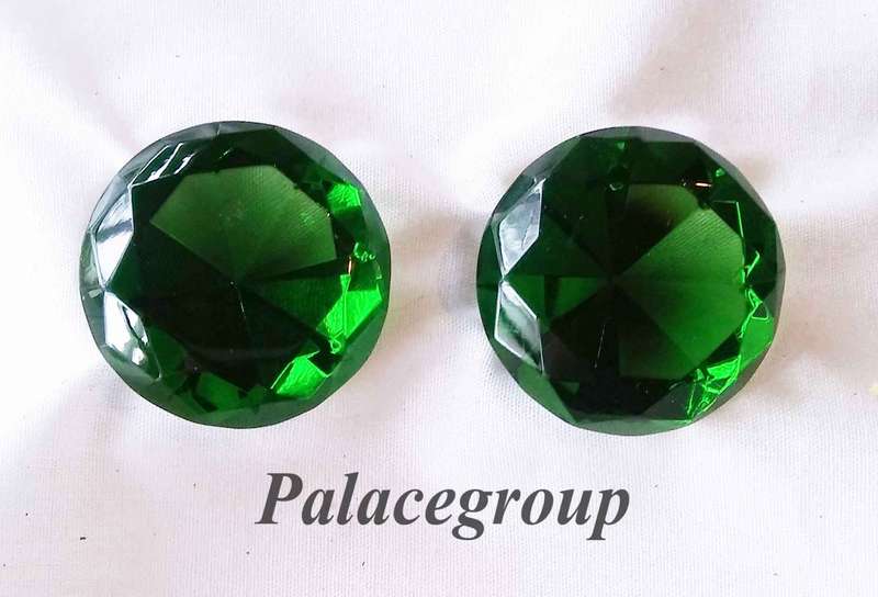 Display Item, 2 x  Emerald Green Crystals, Round Cut, Dia 30.4mm, Height 21.5mm, Weight 16.3gr