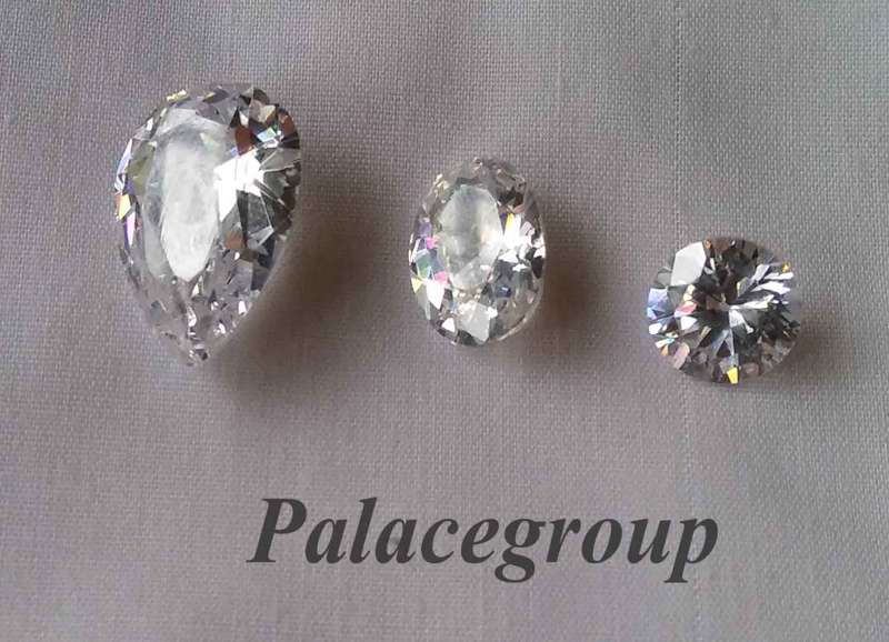 Zwarovski Crystal, 1 x Round Crystal, 1 x Pear Shape Crystal, 1 x Oval Shape Crystal ,See Info Below