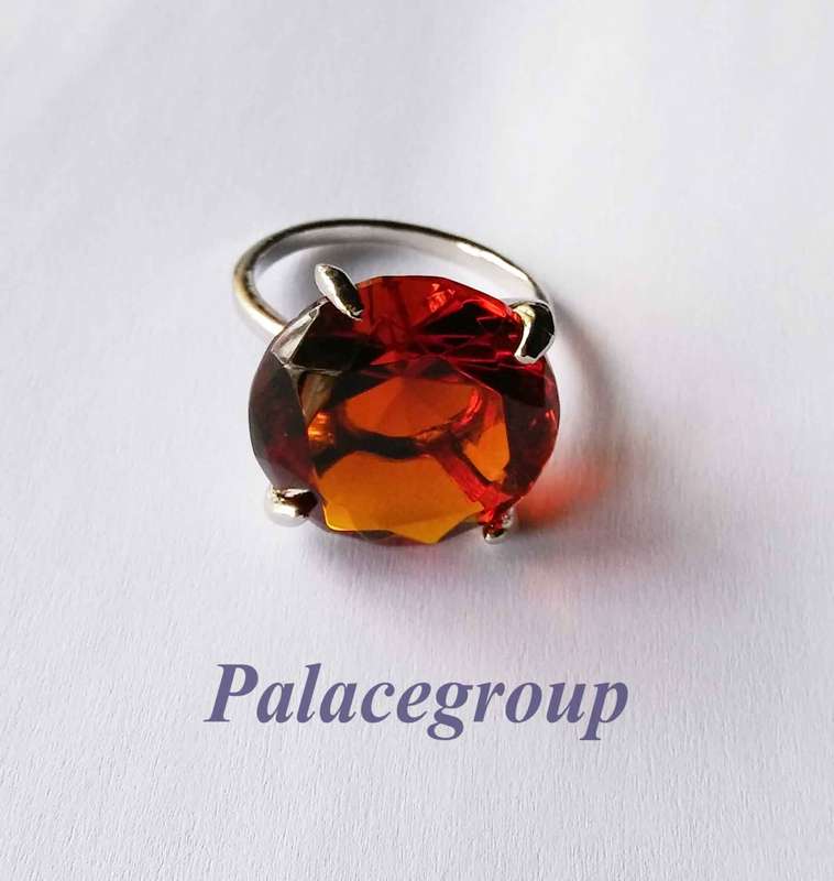 Display Ring, Silver Alloy + Round Cut Simulated Garnet, Ring Size ±28mm, Diameter 29mm, Height 18mm