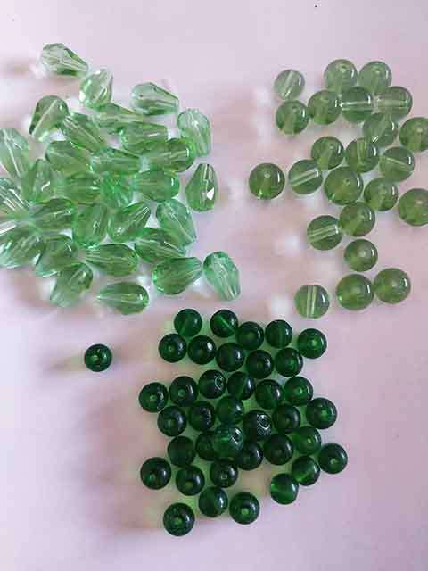 Glass Beads, Mixed, Green, 3 x 20pc, Round & Teardrop, Round ±8mm, Round 6mm, Teardrop 8mm x 12mm
