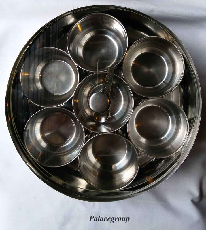 Masala Dabba, Stainless Steel Container For Storing Indian Spices, 200mm x 85mm, Good Condtion