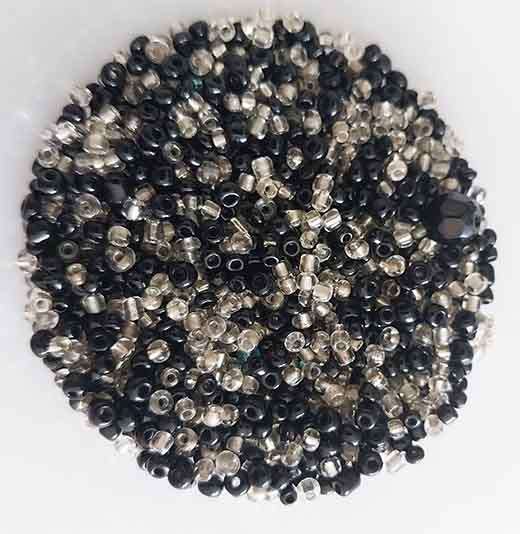 Glass Beads, Seedbeads, Clear And Black Mix, 12gr