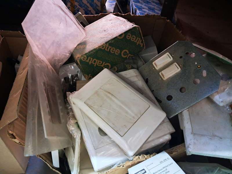 Crabtree / Lumax Plugs and sitches and covers
