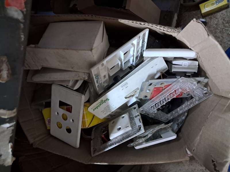 Crabtree / Lumax Plugs and sitches and covers