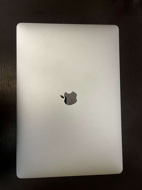 Macbook Pro 15" i7 | A1990 2018
