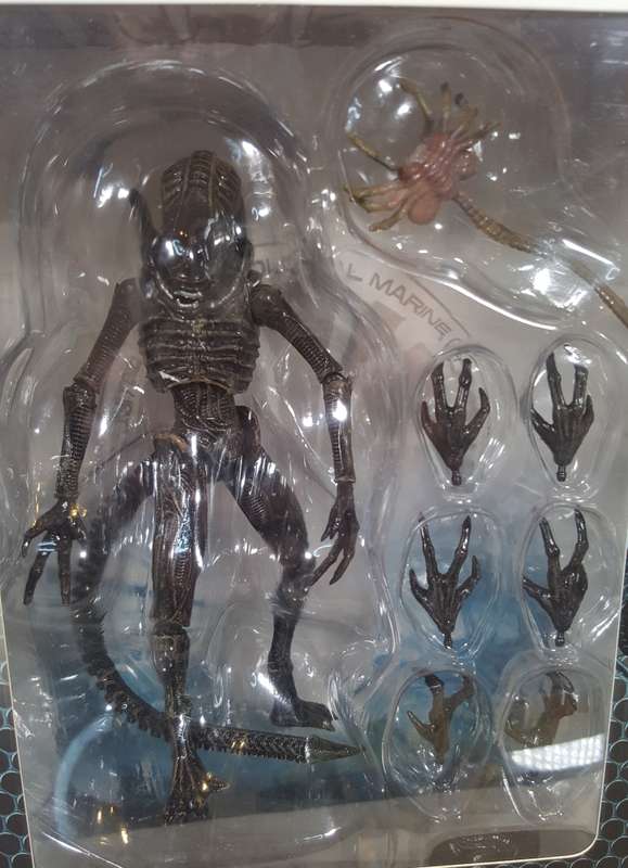 Aliens Colonial Marines - Xenomorph Soldier Action Figure - NEW