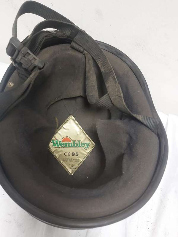 WEMBLY MOTORBIKE PASSENGER HELMET BLACK--TEXTURIZED