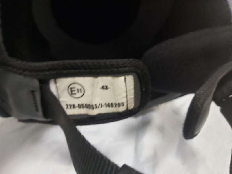 AGV HELMET MOTORBIKE-BLACK--WITH INNER