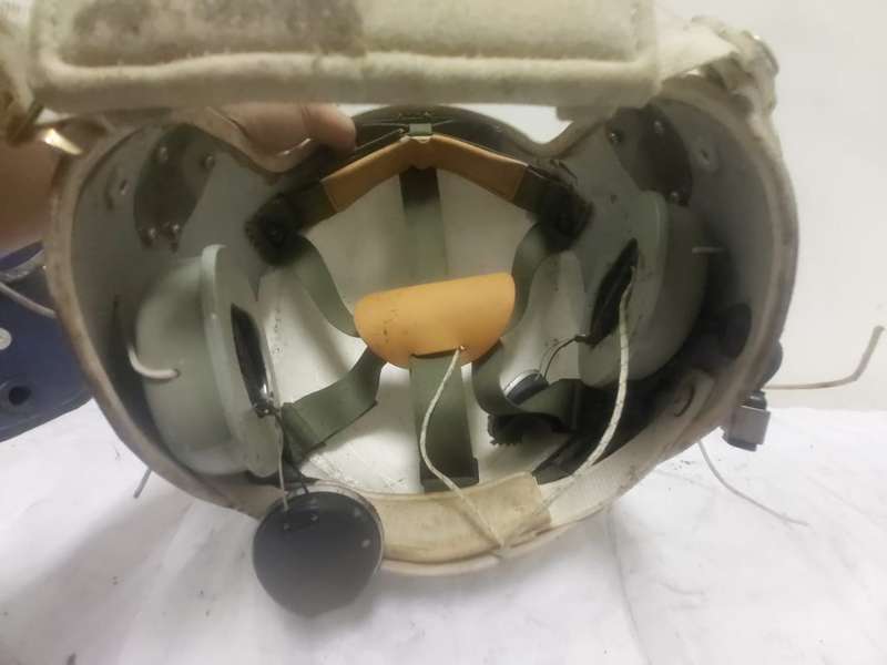 VINTAGE PILOT HELMET WITH EARPHONES