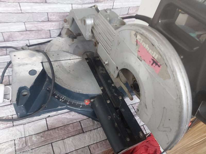 Sega radiale einhell kgsz 300/1 - MITRE SAW