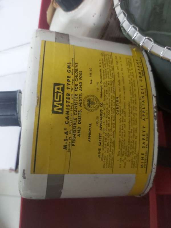 VINTAGE MSA INDUSTRIAL GAS MASK- WITH 2 GAS CANISTERS AND CASE VINTAGE