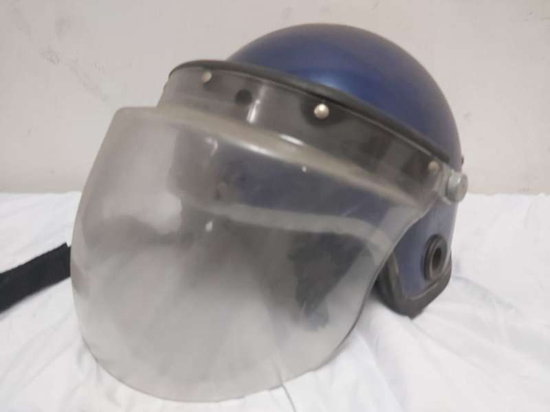 MOTORBIKE HELMET BLUE---WITH VISOR