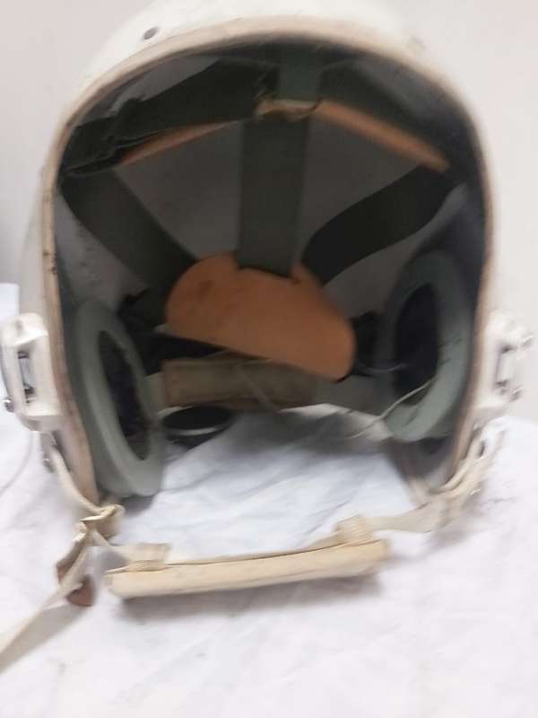 VINTAGE PILOT HELMET WITH EARPHONES