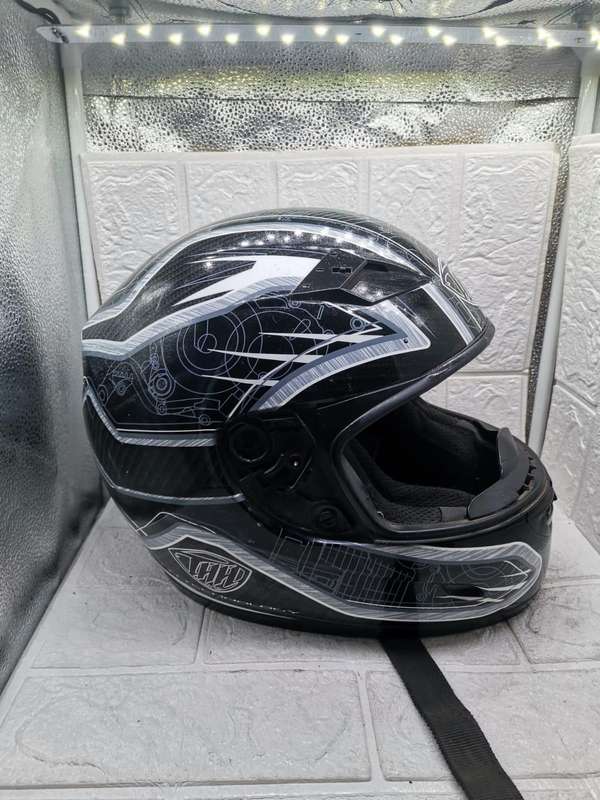 BLACK EDITION MOTORBIKE HELMET WITH GREY