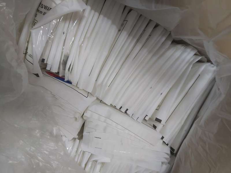 HI-CARE GAUZA SWABS 2500 PCS--BULK LOT
