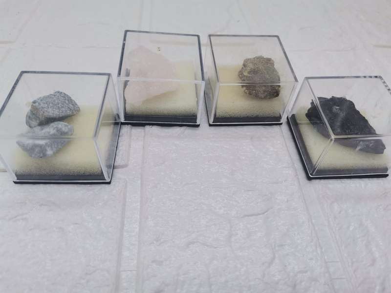 TREASURES OF THE EARTH--- STONE COLLECTION---COLLECTORS DREAM-STONE