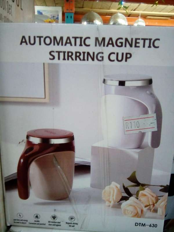 Automatic Magnetic Self Stirring Mug