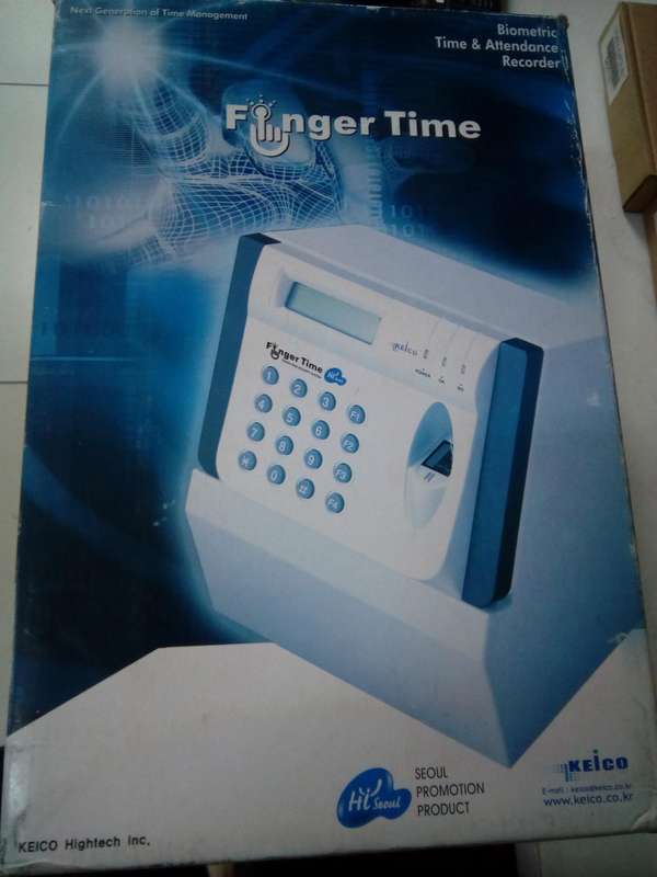 BIOMETRIC TIME & ATTENDANCE RECORDER