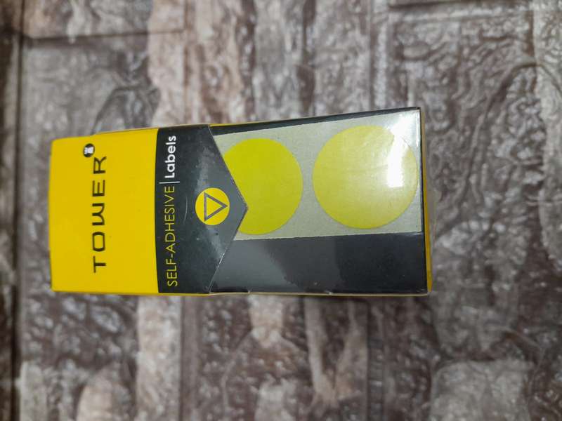 TOWER SELF ADHESIVE LABELS  YELLOW