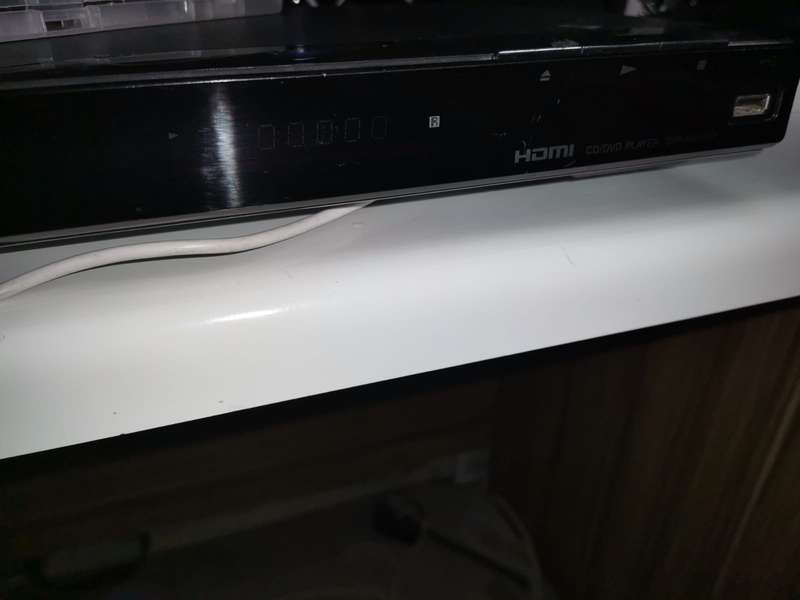 SONY DVD PLAYER/CD PLAYER AND USB----RETRO BLACK---DEAL OF A CENTURY-- DVP-NS728HP
