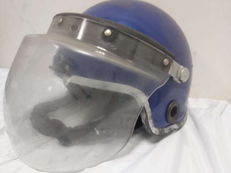 LAZER MOTORBIKE OR SPORT HELMET --METALIC BLUE