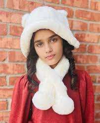 BEAR HAT WITH SCARF EACH