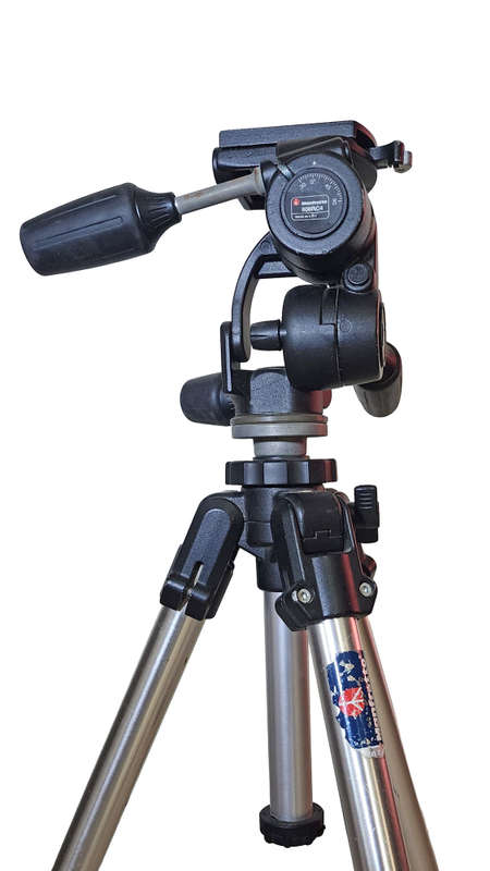 Manfrotto 144 Art Tripod + Manfrotto 808 RC4 Camera Head - Very good condition