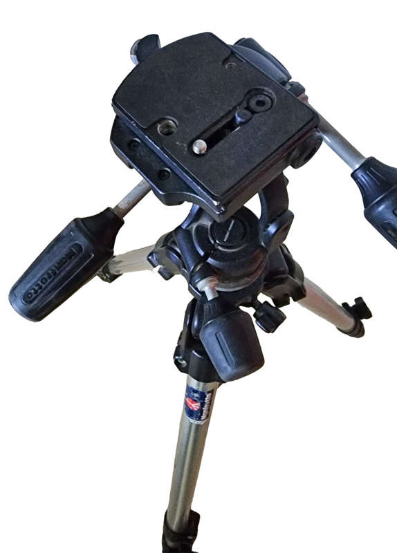 Manfrotto 144 Art Tripod + Manfrotto 808 RC4 Camera Head - Very good condition