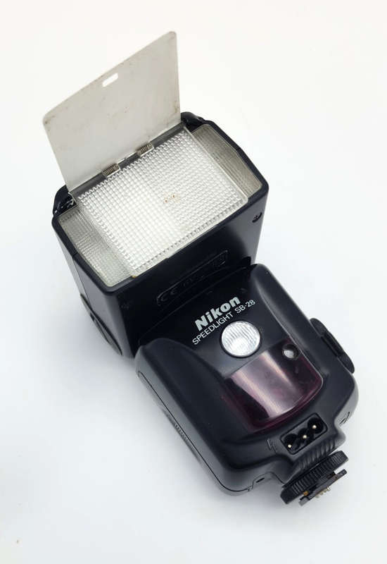 Nikon SB-28 Flash - Pre Owned