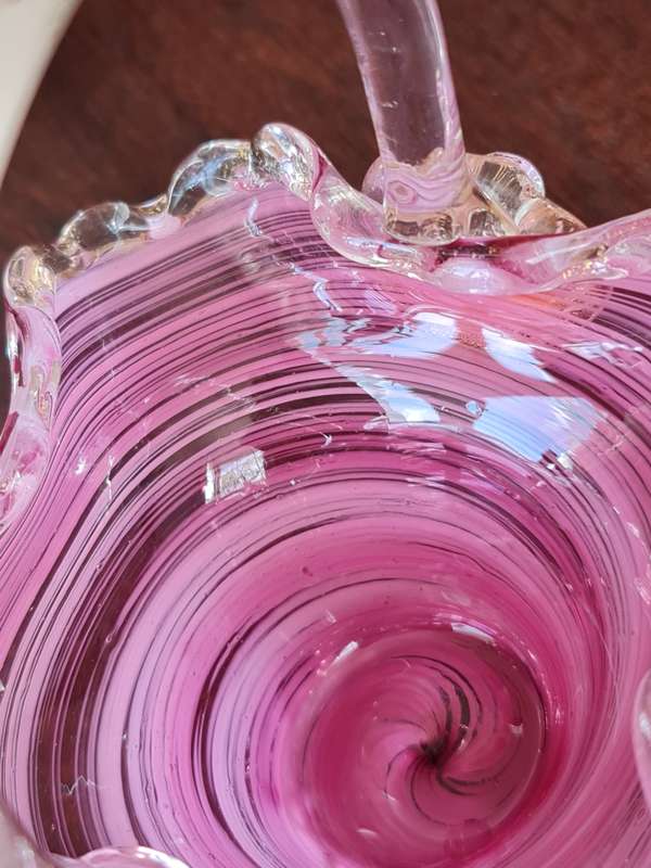 Murano Vintage Art Glass Basket Pink Swirl Petal feet base Gold fleck glass grapes on either side o.
