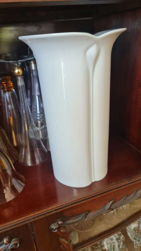 Arzberg Corso Cnospa Vase, likely produced in the 1970s