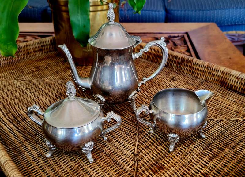 Exquisite Tea Set with Tea Pot Milk Jug & Sugar Bowl. Platted Silver.