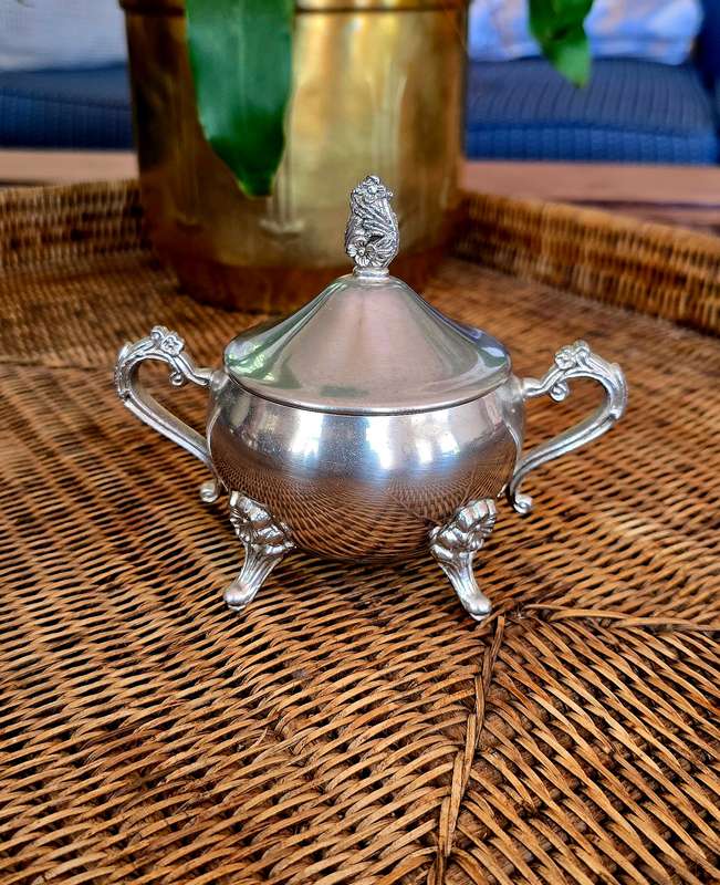 Exquisite Tea Set with Tea Pot Milk Jug & Sugar Bowl. Platted Silver.